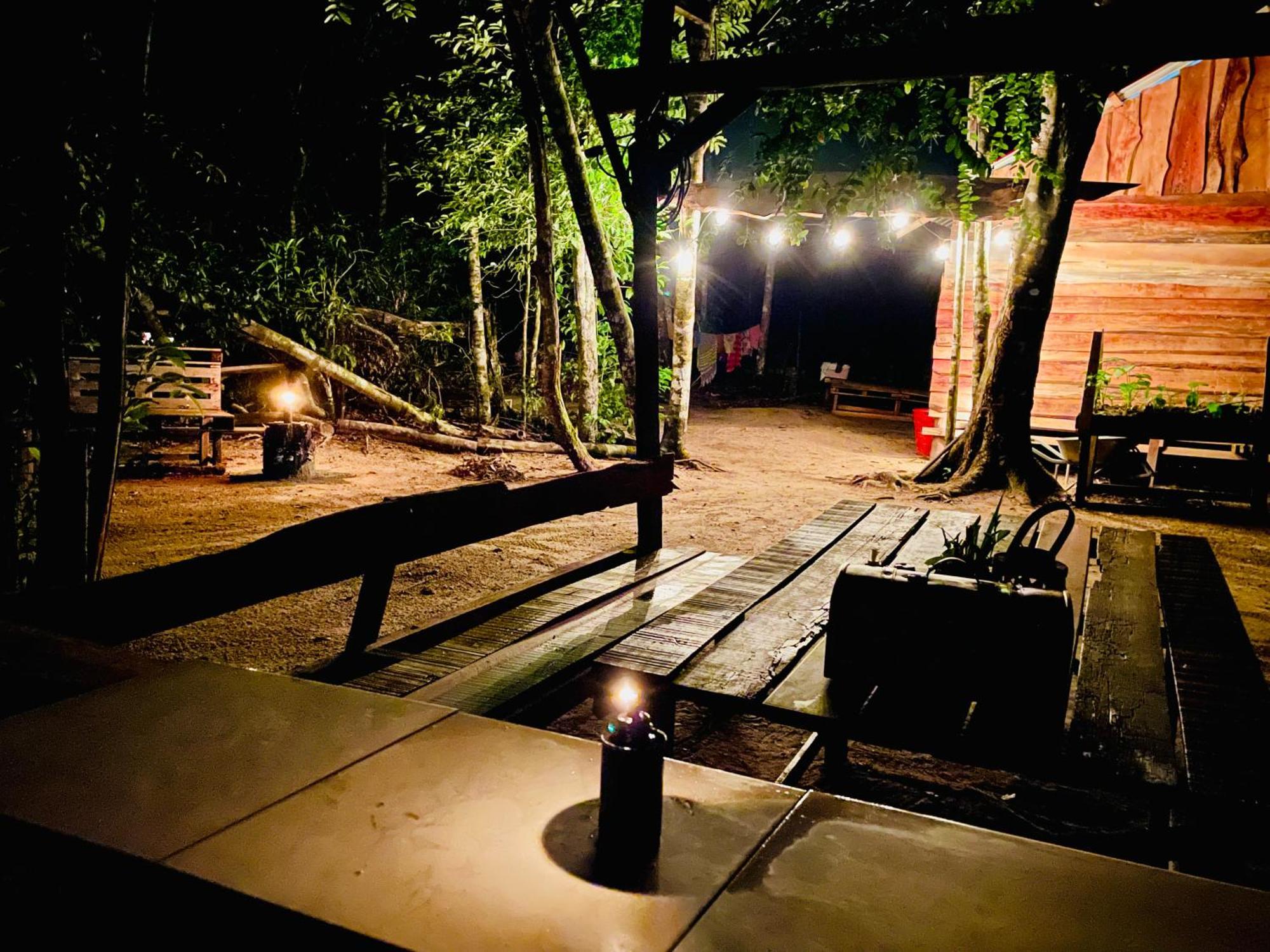 Land Of Promise - Reggae Bar & Eco Village Zanderij Eksteriør billede